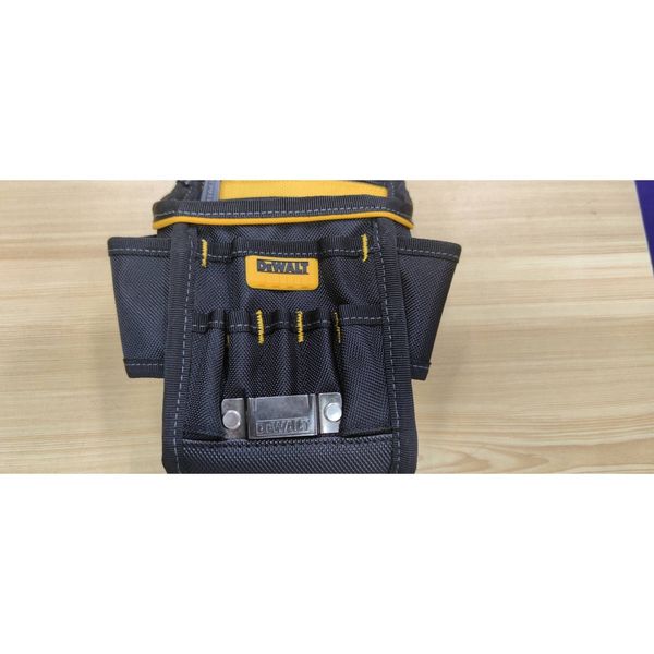 Túi đeo thắt lưng DEWALT Size M DWST83483-1