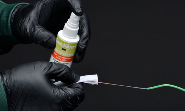 DUNG DỊCH LÀM SẠCH SỢI POLYWATER ® QUICKLEEN™