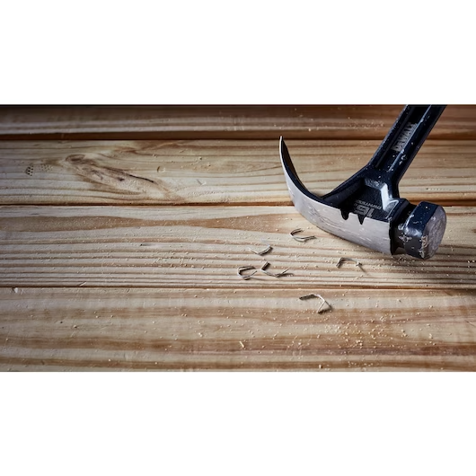 Búa thép có móng vuốt cong 16 oz DWHT51002