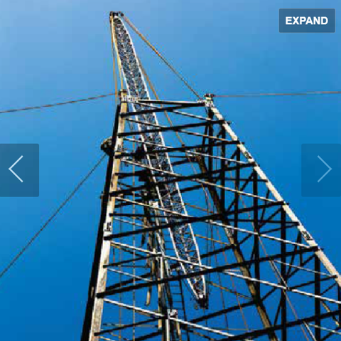 Cần Bích dựng trụ