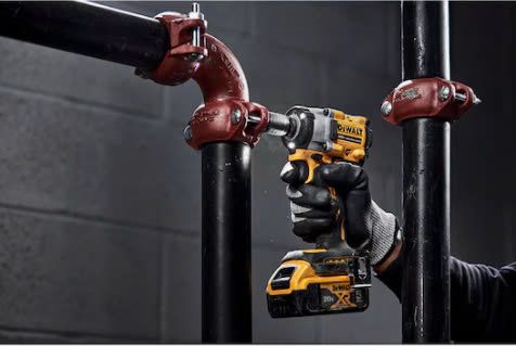 Máy siết bu lông dùng pin ATOMIC™ 20V MAX* 1/2 in.