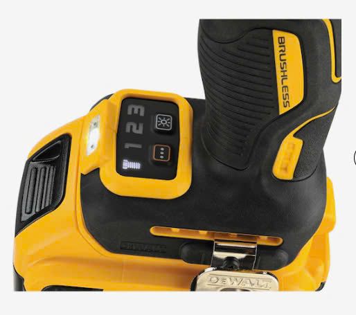 Cờ lê tác động tầm trung XR® 1/2 in. 20V MAX* có đe Hog Ring