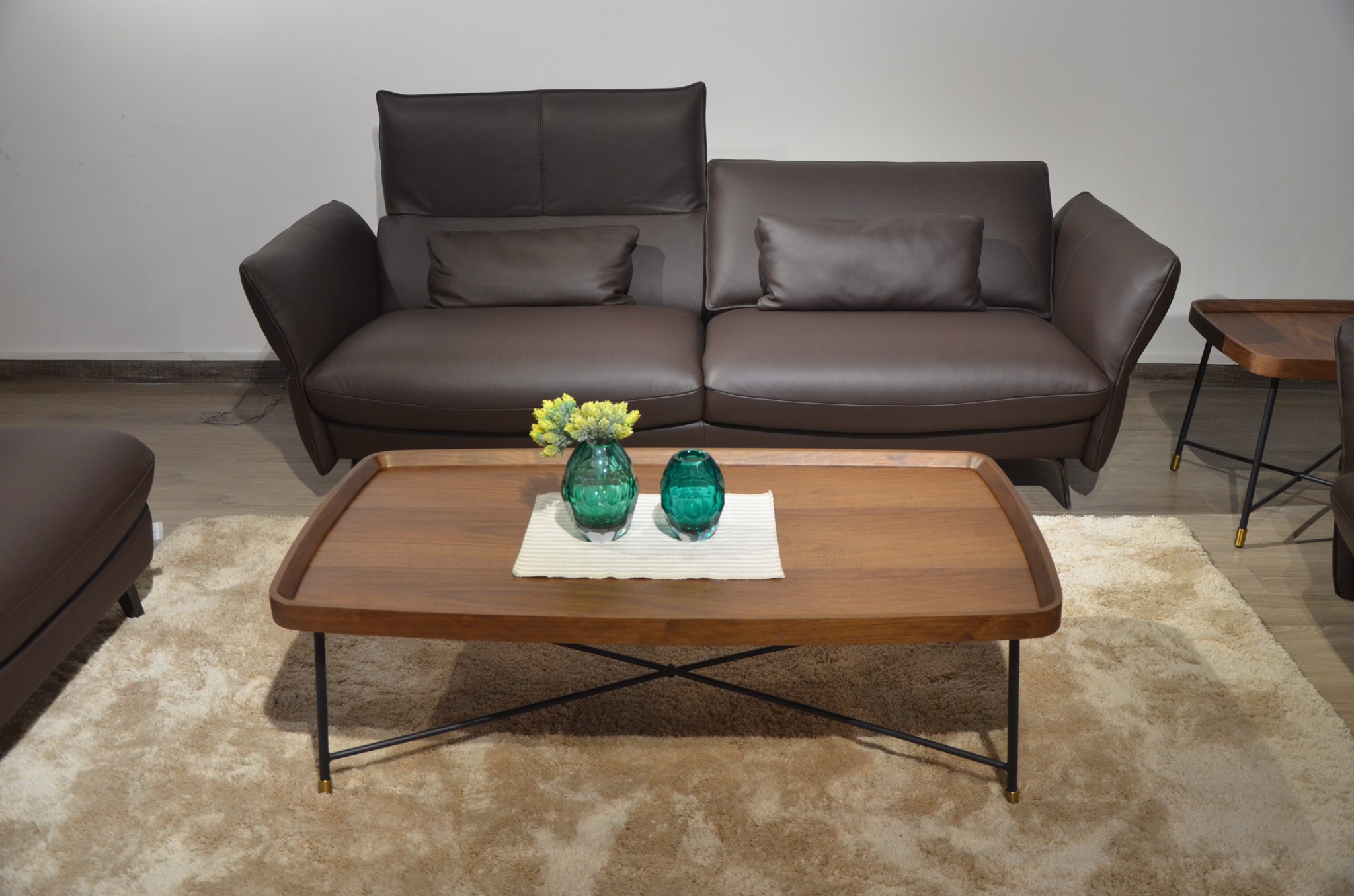 Có nên mua Sofa da công nghiệp