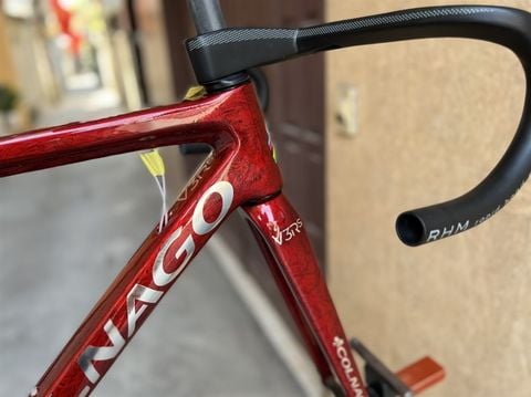 Khung carbon Colnago V3R phanh 2 ốc vân đá