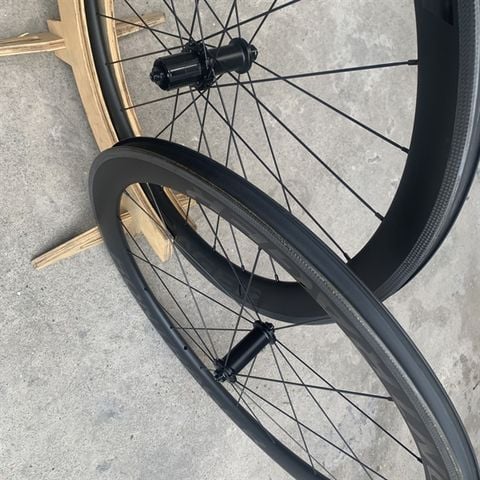 Vành carbon Bontrager AEOLUS PRO 5 may ơ nhôm