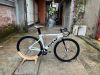 Xe Fixed Gear Gray F15 Tay cong Novatec