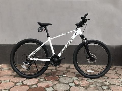 Xe MTB Giant ATX 720 2022