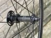 Vành carbon Four 8 Hub bontrager phanh má