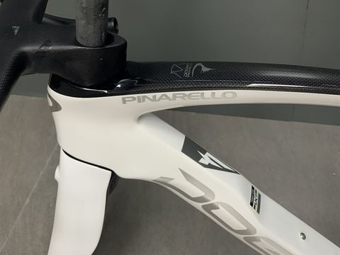 Khung Carbon Pina F14 phanh đĩa