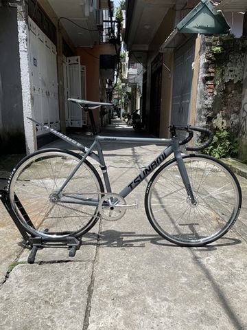 Xe Fixed Gear Tsunami SNM100 đùi Legend