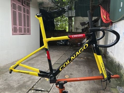 Khung carbon Colnago V3R phanh 2 ốc phanh đĩa