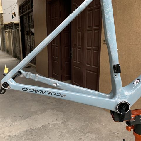 Khung carbon Colnago V3R phanh đĩa vân đá