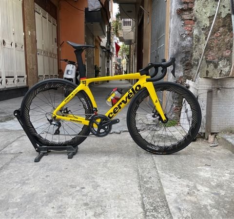 Xe đạp Road Cervelo S5 Full carbon Group Ultegra