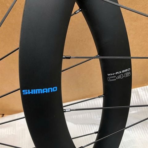 Vành Carbon Road SHIMANO C46 phanh đĩa thả
