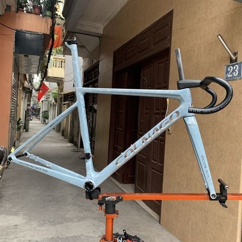 Khung carbon Colnago V3R phanh đĩa vân đá