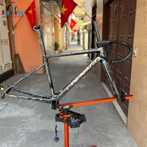 Khung carbon Colnago V3R phanh đĩa vân đá