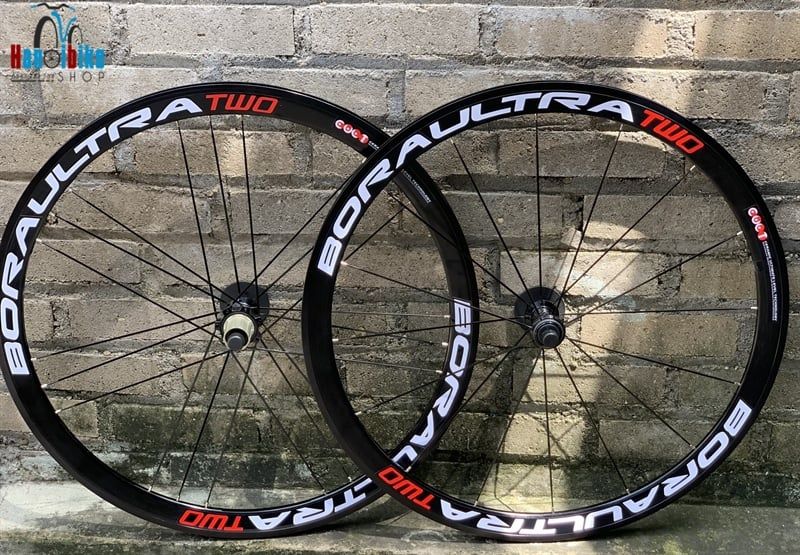 カンパニョーロ ボーラウルトラ TWO Campagnolo（カンパニョーロ）BORA ULTRA50 RedFlange（ボーラウルトラ