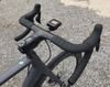 Ghi đông road carbon Blackin đủ giá đồng hồ