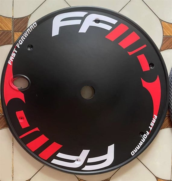 Bánh xe Cruzee màu trắng cỡ 12 inch Xe thăng bằng Cruzee #36 Bánh xe Cruzee màu trắng cỡ 12 inch Xe thăng bằng Cruzee