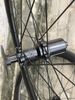 Vành carbon Four 8 Hub bontrager phanh má