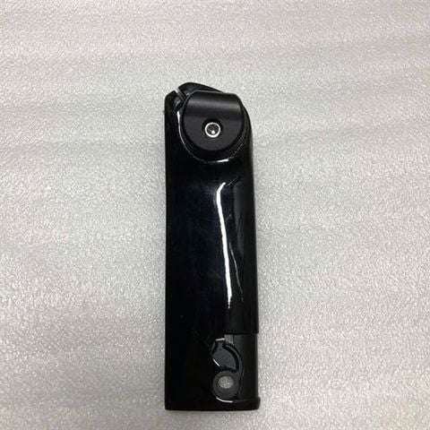 Cọc yên carbon Trek Gen 7 đủ phụ kiện