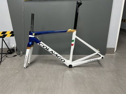 Khung carbon Colnago V3R phanh 2 ốc phanh đĩa