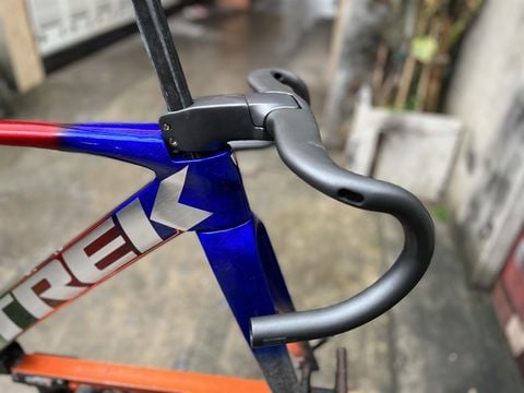 Khung Road Carbon Trek Madrone SLR 9 phanh đĩa