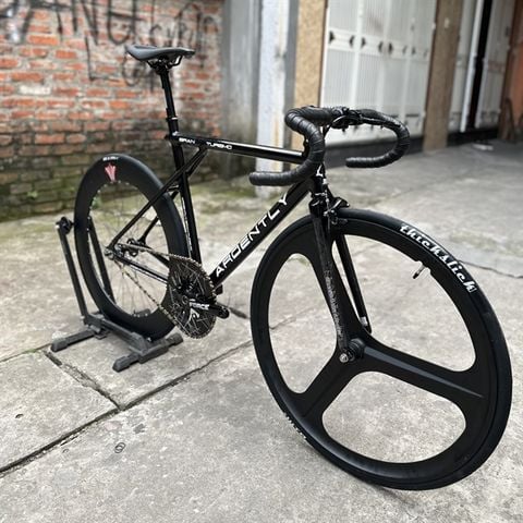 Xe fixed gear Ardently GT bánh trước 3 đao