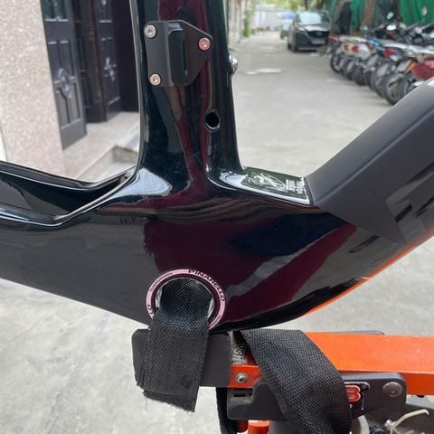 Khung road carbon Pina F phanh đĩa mẫu 2026