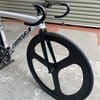 Xe đạp Fixed Gear Forward Trắng vành trước 3 đao sau 7cm, đùi đĩa introtech