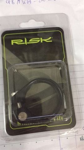 Khóa cọc yên Risk