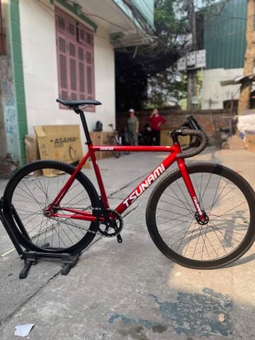 Xe đạp fixed gear Tsunami SNM 100 màu đỏ, cấu hình cơ bản