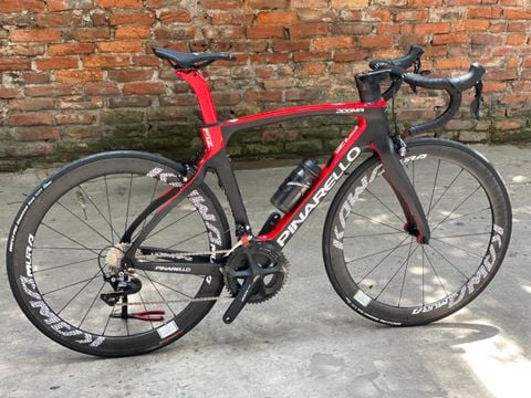 Xe dựng F12 Đen đỏ Group 105