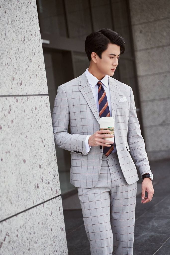  Quần Âu Ghi Sáng Hoạ Tiết Kẻ Sọc, Cao Cấp, Sang Trọng 6QAVC205GHS 