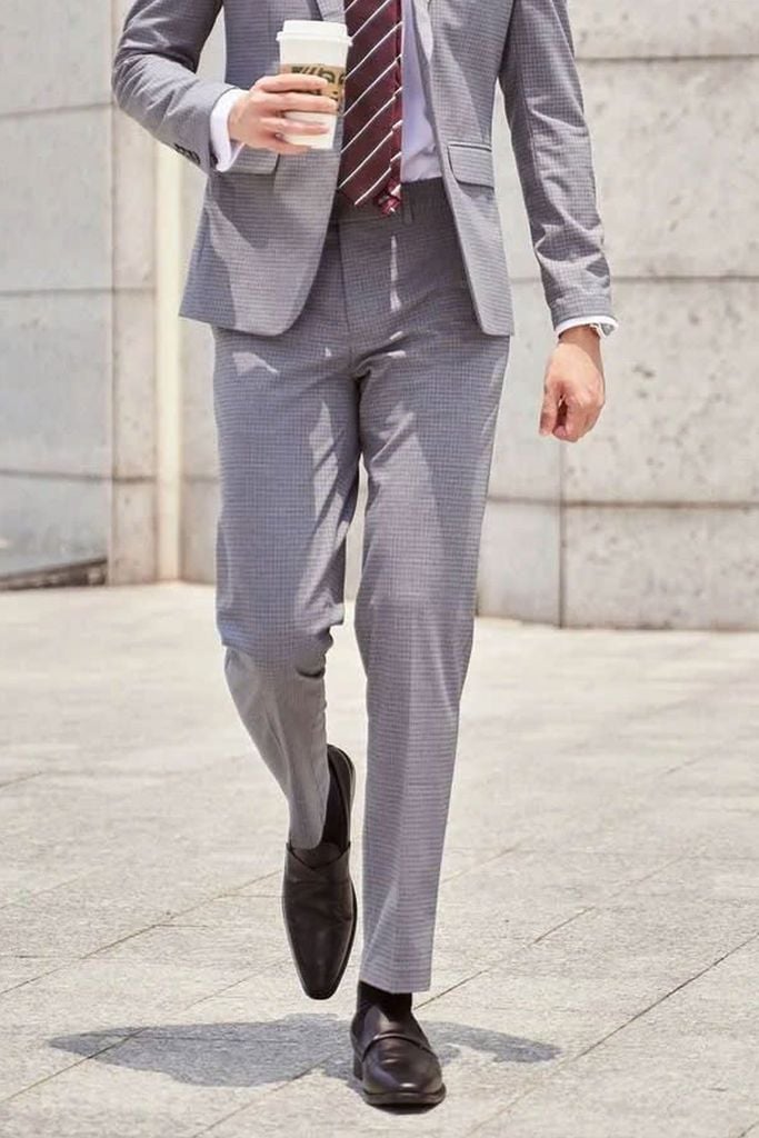  Quần Âu Ghi Sáng Basic, Chống nhăn, Co Giãn, Bền Màu 6QAVC204GHS 