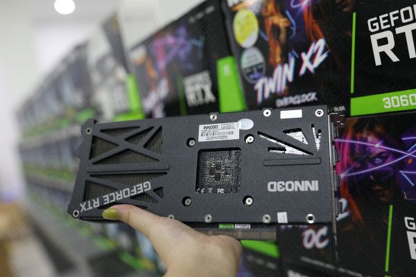 Card màn hình INNO3D GEFORCE RTX 3060 TWIN X2 12GB