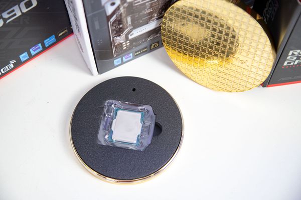 CPU INTEL CORE I9-12900K (3.2GHZ TURBO UP TO 5.2GHZ, 16 NHÂN 24 LUỒNG, 30MB CACHE, 125W) - SOCKET INTEL LGA 1700/ALDER LAKE)