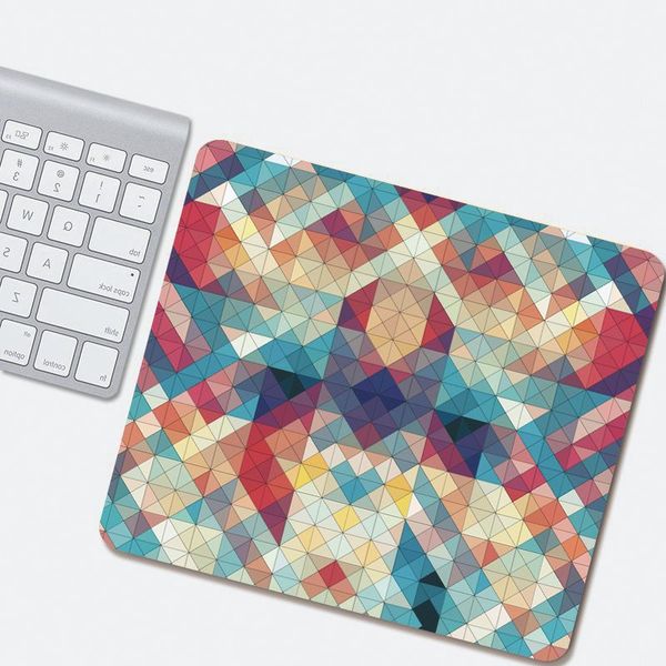 Miếng Lót Chuột Cỡ nhỏ dễ thương có bo viền 25x 20 cm