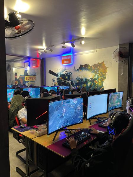 Phòng net Super Gaming Center Minh Khai - Hà Nội