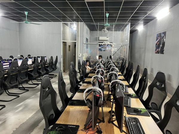 Gói lắp đặt phòng net 40 máy