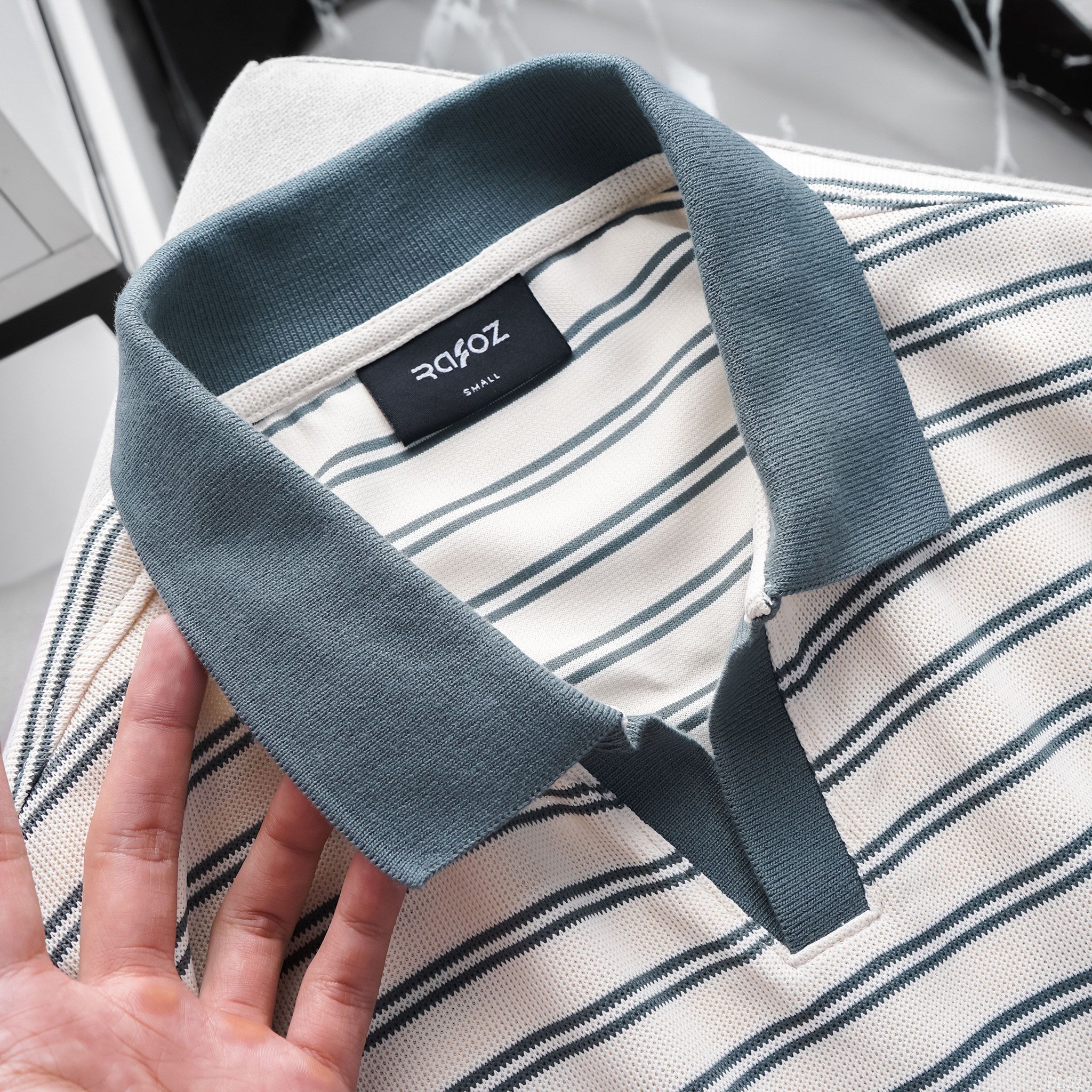  Áo polo cổ V RAFOZ kẻ ngang - 021 