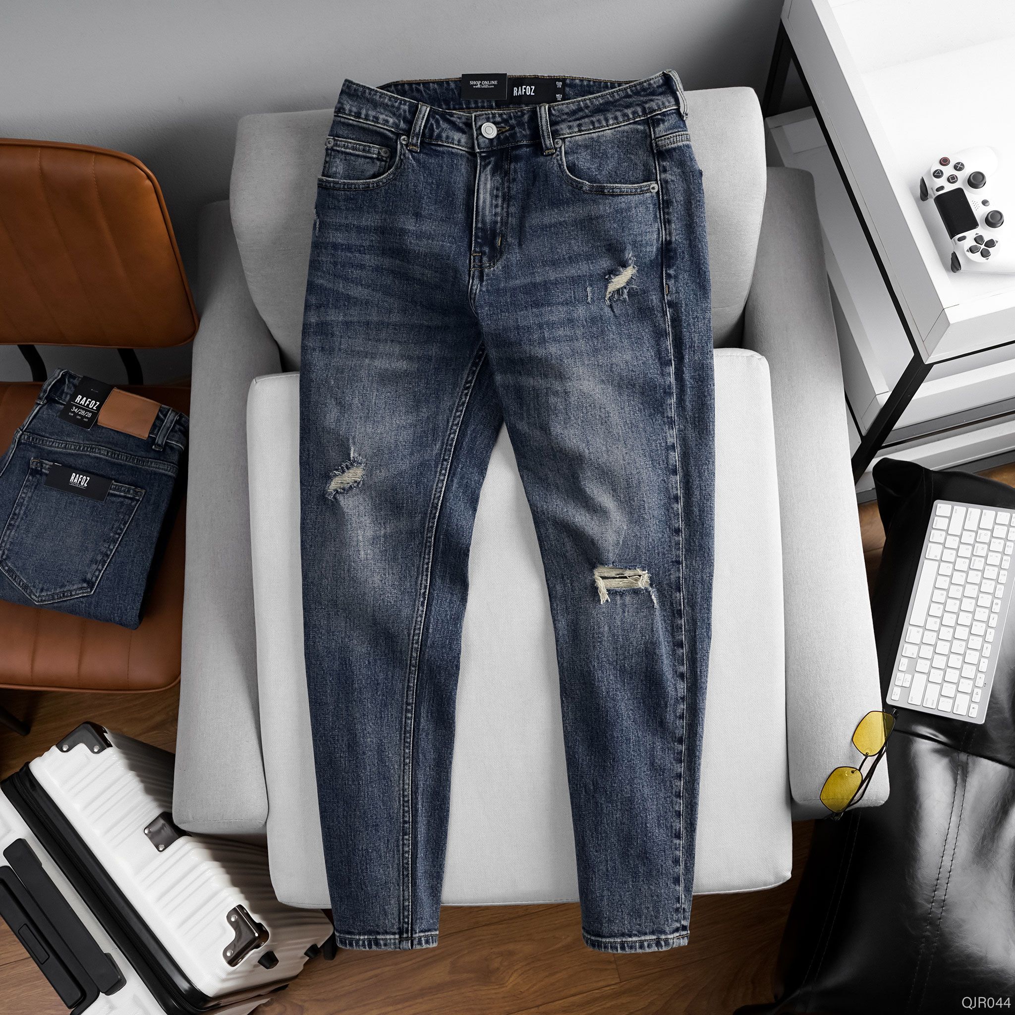  Quần jean RAFOZ xanh đậm rách - 044 
