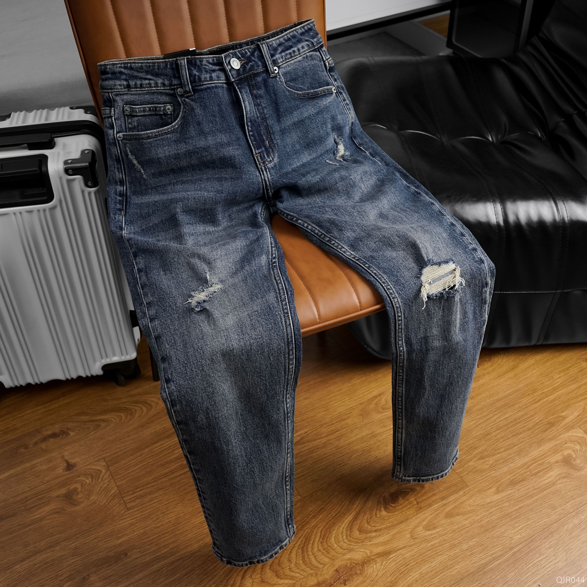  Quần jean RAFOZ xanh đậm rách - 044 