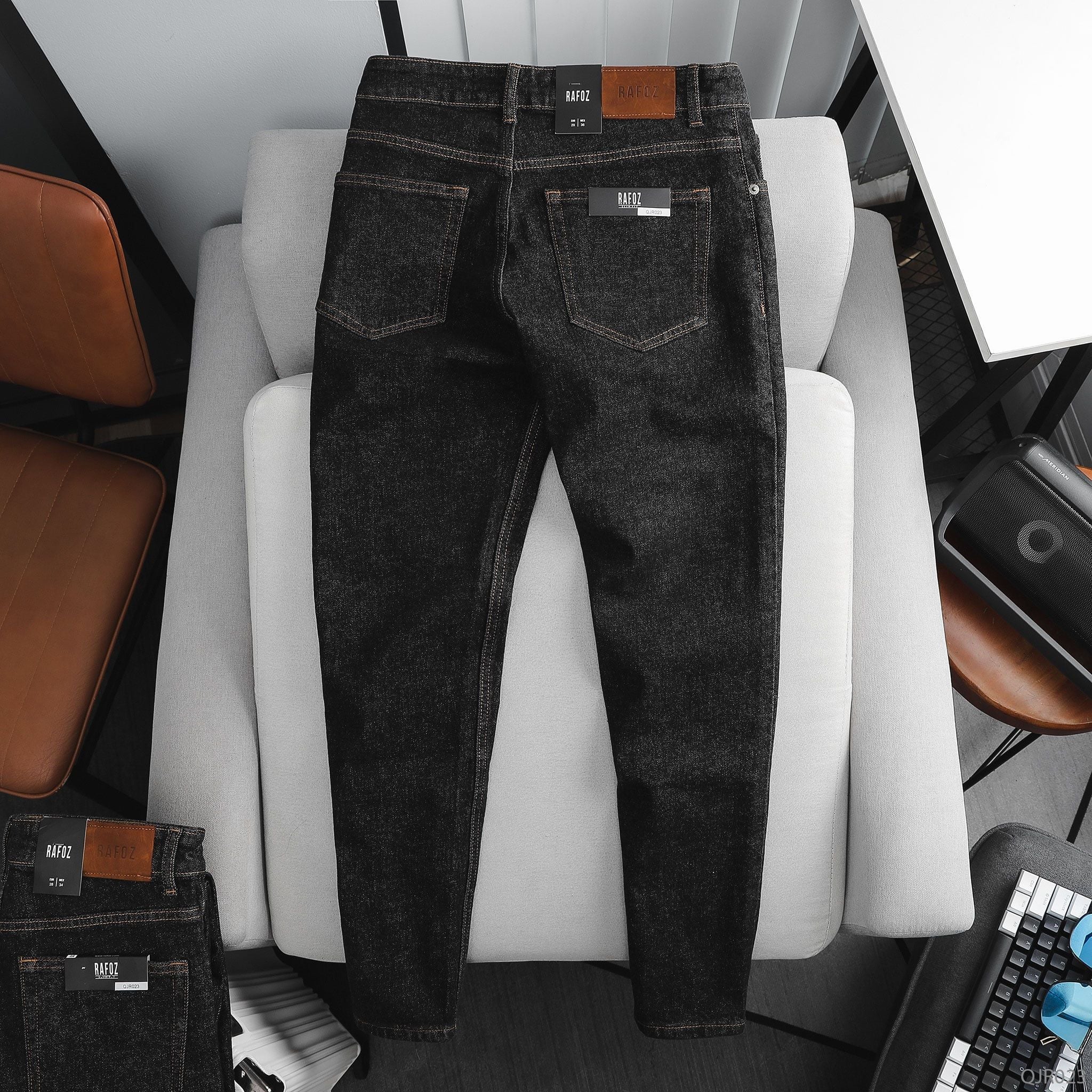  Quần jean RAFOZ slimfit Indigo đen - 023 