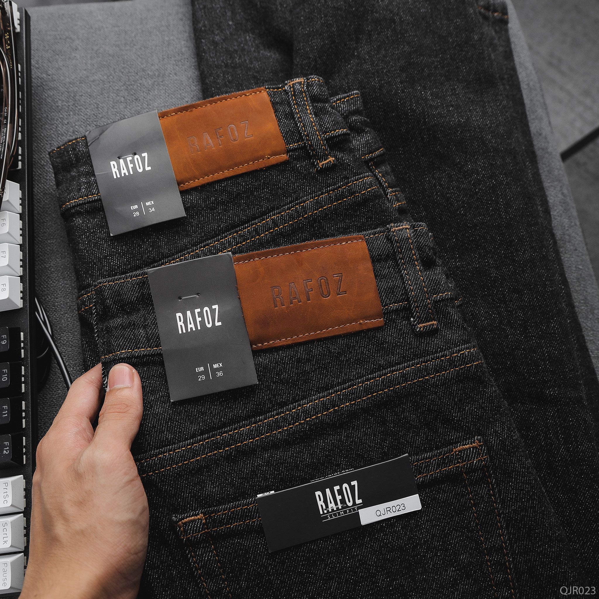  Quần jean RAFOZ slimfit Indigo đen - 023 