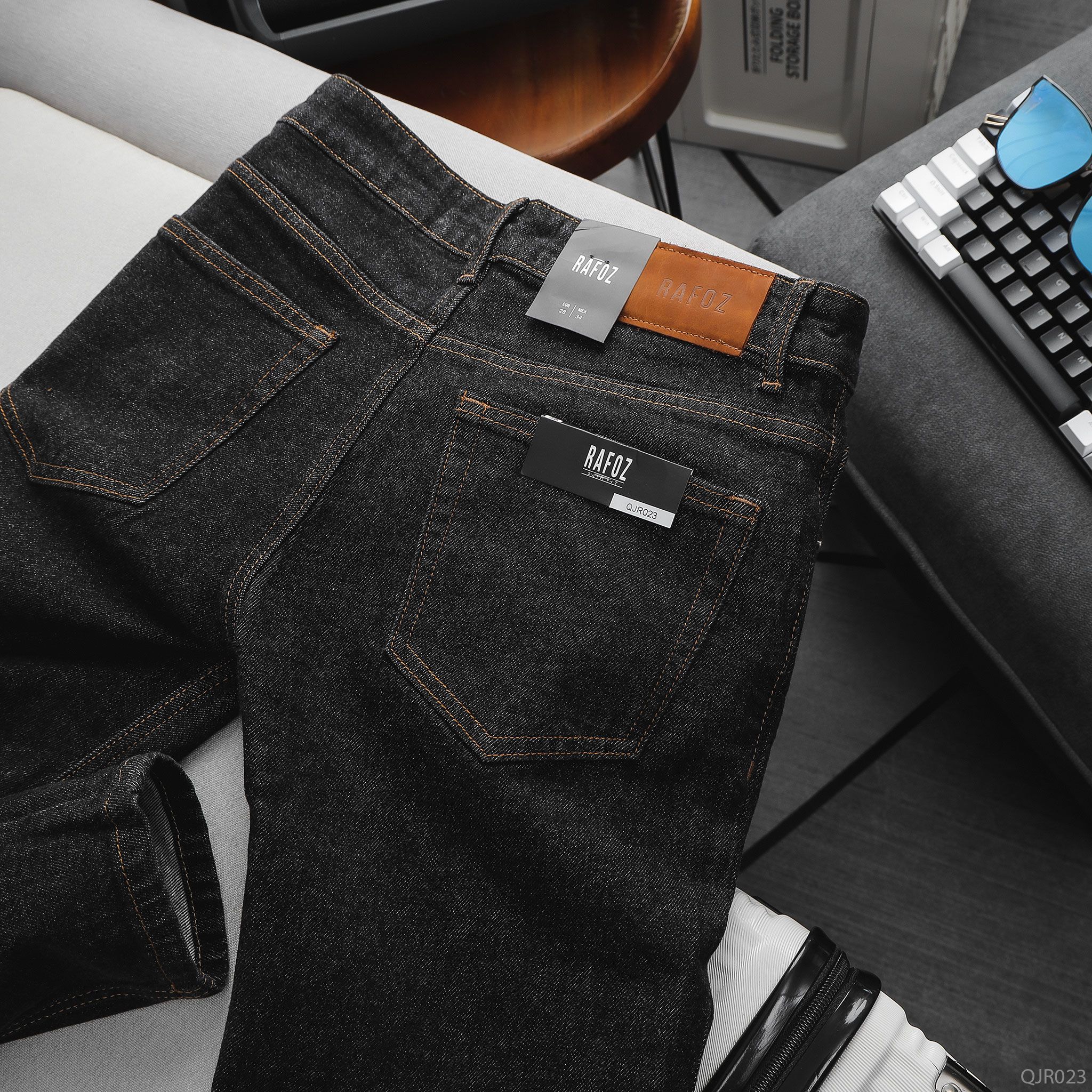  Quần jean RAFOZ slimfit Indigo đen - 023 