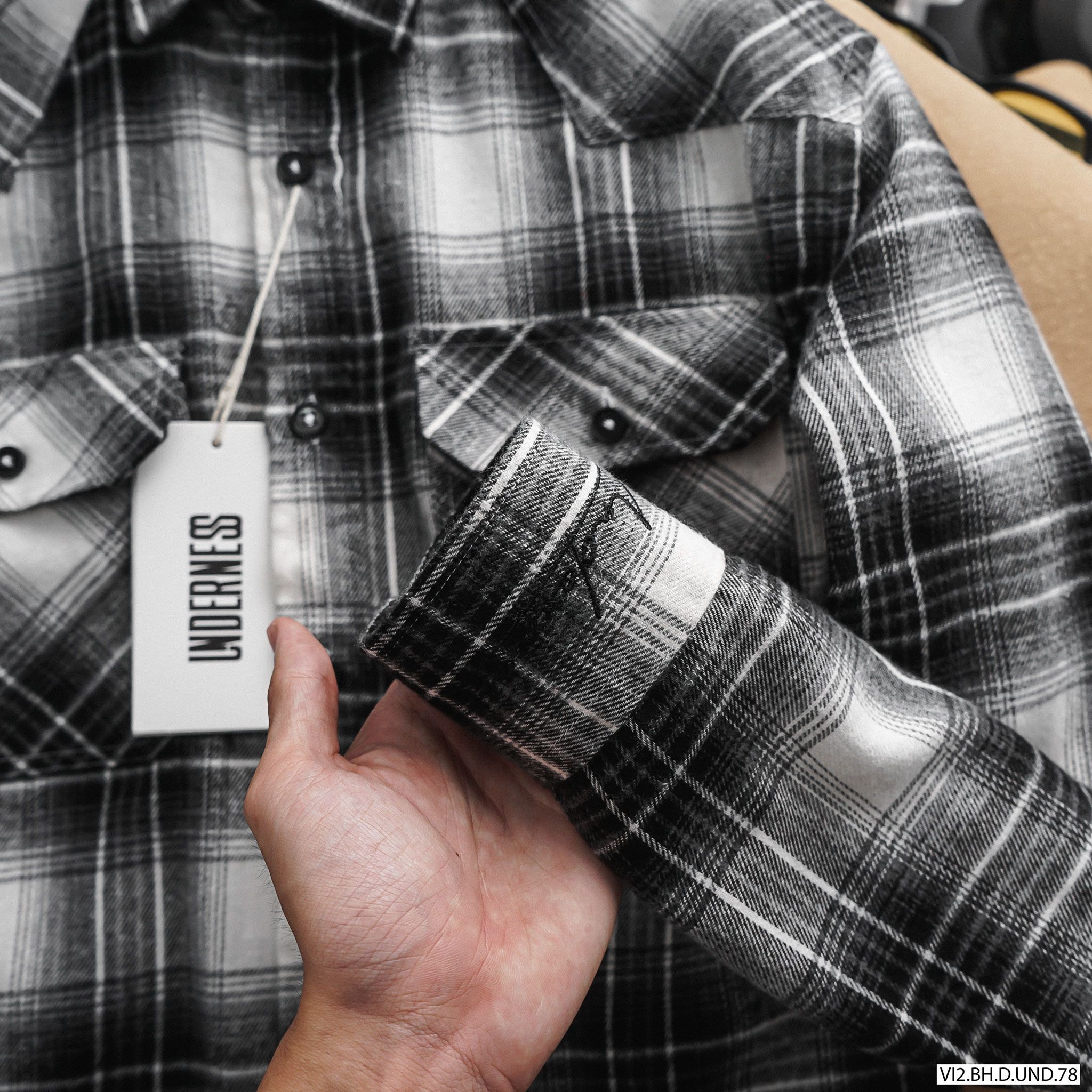  Áo sơmi DT caro UDN - ĐỎ L 