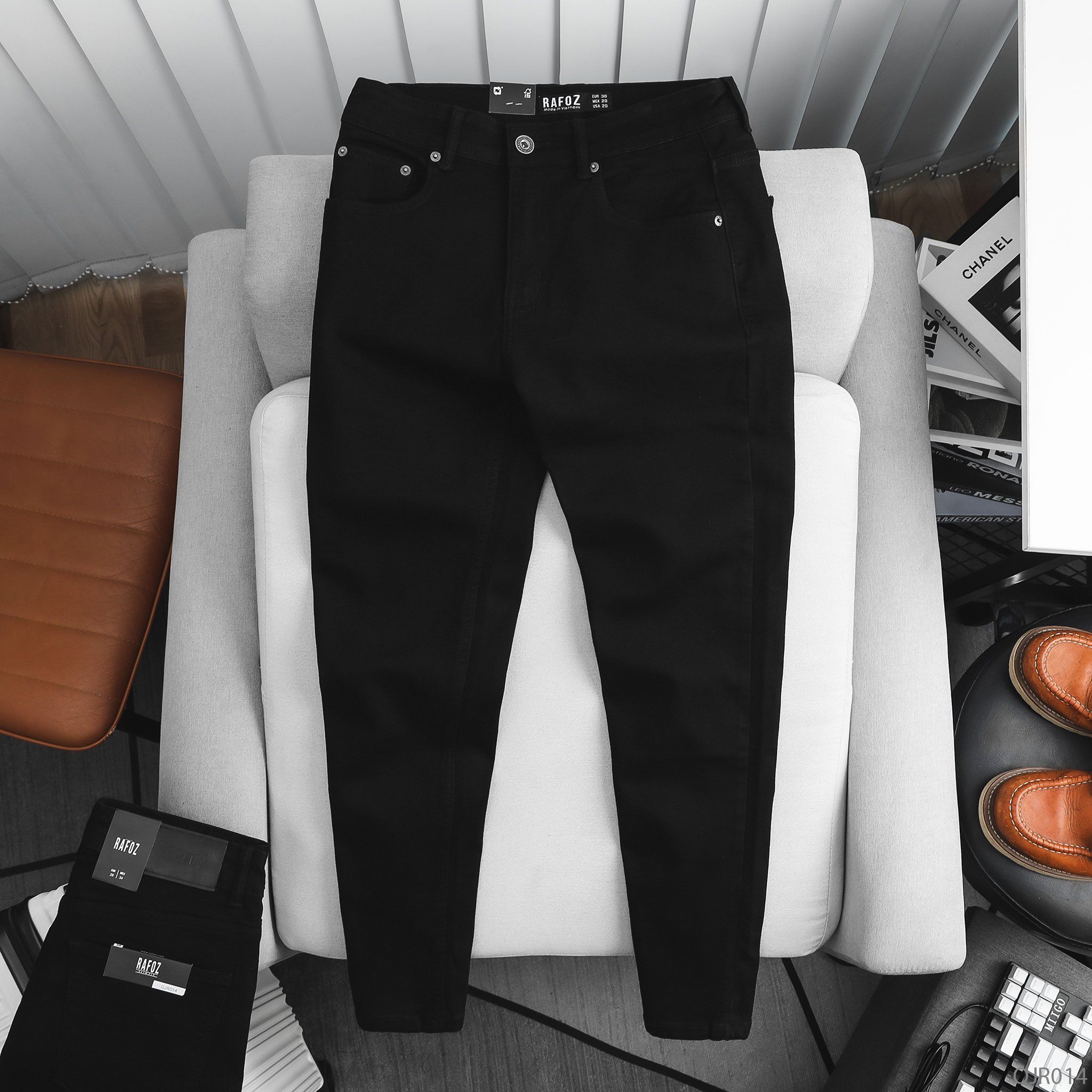  Quần jean RAFOZ đen trơn Slimfit - 014 