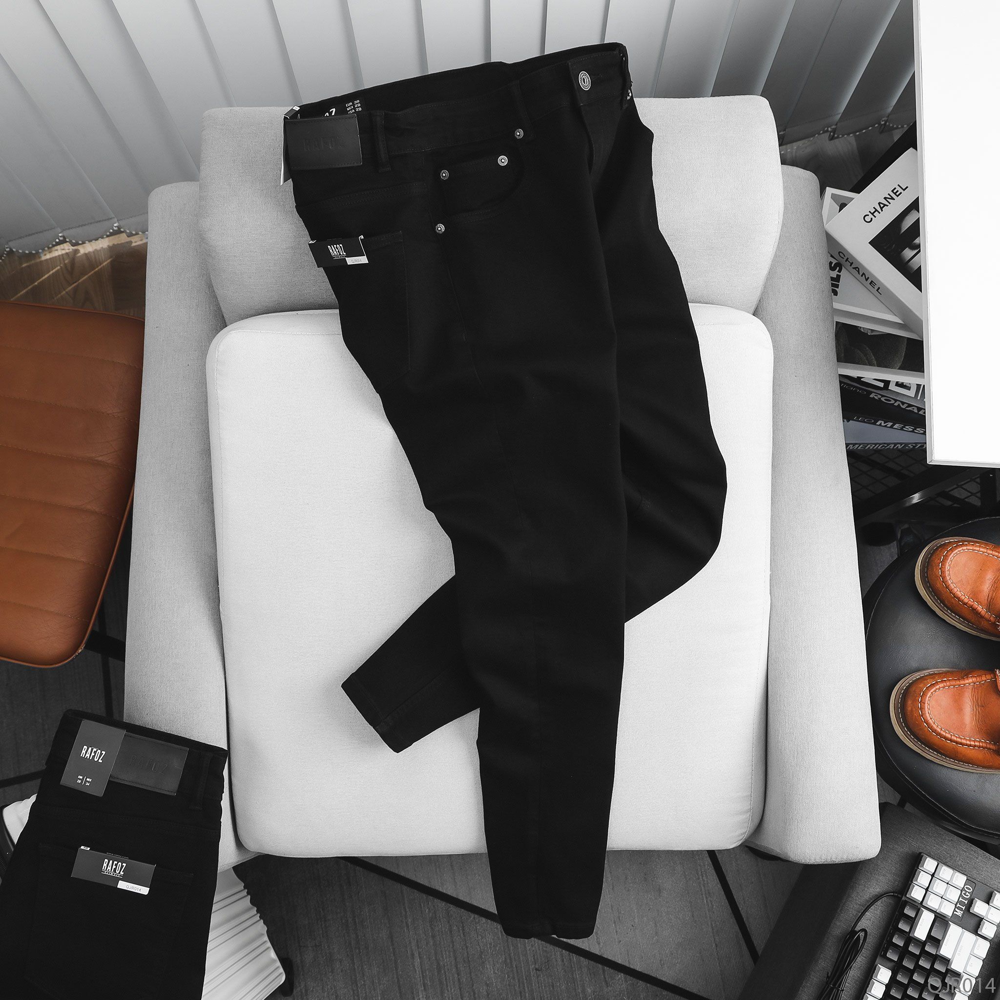  Quần jean RAFOZ đen trơn Slimfit - 014 