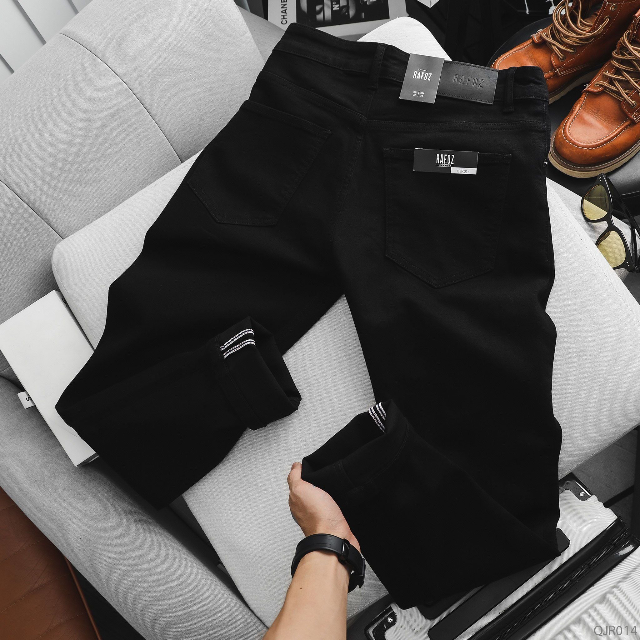  Quần jean RAFOZ đen trơn Slimfit - 014 